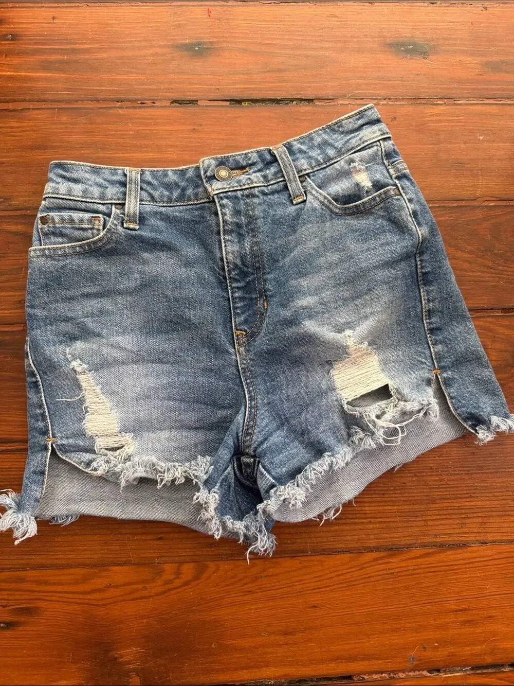 Vintage 90's Y2K Guess hi rise distressed cutoff denim jean shorts sz 26